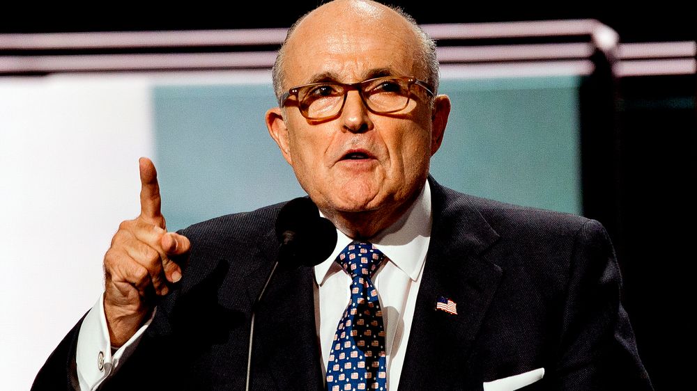 Bývalý Trumpův osobní advokát Giuliani čelí trestnímu řízení